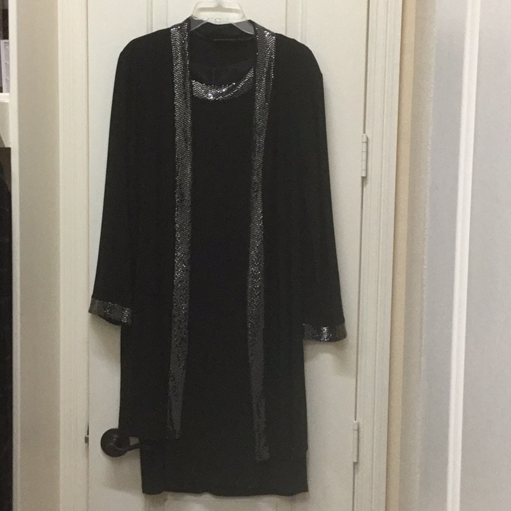 Jessica Howard Sparkle Trimmed Sleeveless, lined Black dress with Jacket
